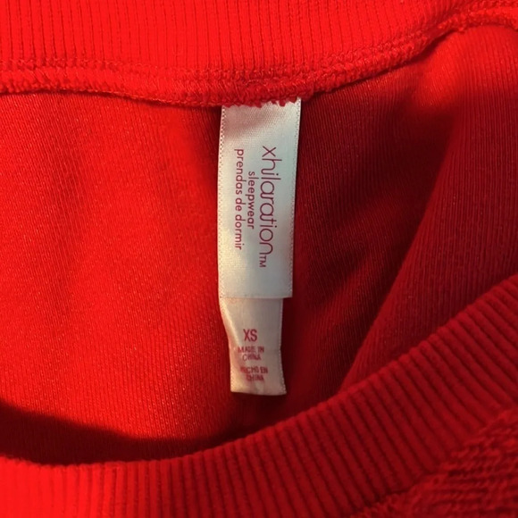 Xhiliration, XS, red Long sleeve crewneck sweatshirt  white glitter paint - Picture 7 of 8